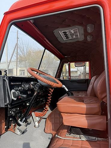 Транспорт: Самосвал КАМАЗ 55111, 6x4 WhatsApp или+
Состояние идеальная срочно — 6