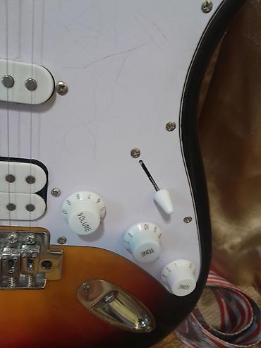 stratocaster: Электрогитара Rockdale, стиль ST (Stratocaster) есть торг - Окраска — 5