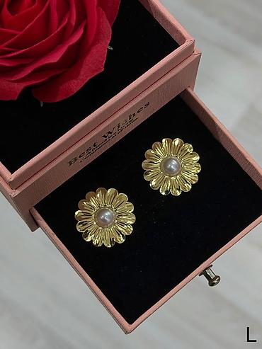 Zərgərlik dəstləri: Sarı qızıl — 30