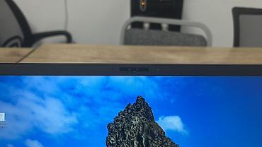 Ноутбуки Lenovo: Lenovo x1 Carbon 6th gen (core i7-8650u/16gb/256gb),14", тонкий — 2