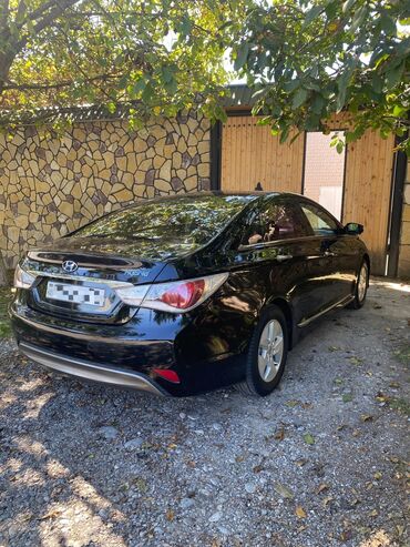 Hyundai: Hyundai Sonata: 2 l | 2012 il Sedan — 6