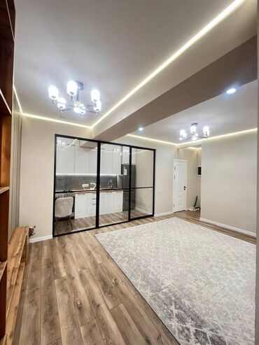 долгосрочная квартира жалал абад: 2 комнаты, 70 м², Элитка, 3 этаж, Евроремонт