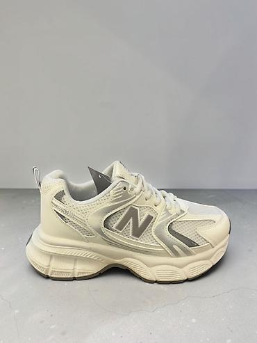 Unisex idman krosovu – qalın “chunky” altlıqla - Model: gündəlik