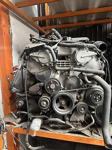 Бампер и комплектующие: Бампер Volvo, Оригинал — 23