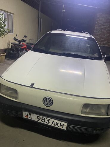 талас пассат б3: Volkswagen Passat: 1989 г., 1.8 л, Механика, Бензин, Универсал