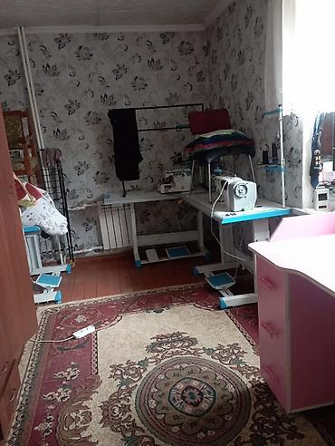 меняю с моей доплатой: Продаётся 2-комнатная квартира 📍 Отличное расположение — всего 1 — 4