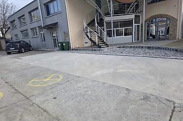 kuce beograd: IZDAJE SE HALA – GORNJA ETAŽA 360m² i PRIZEMLJE 160m² Izdaje se — 7