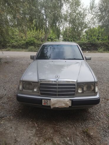 мерс флагман: Mercedes-Benz W124: 1991 г., 2 л, Механика, Бензин, Седан