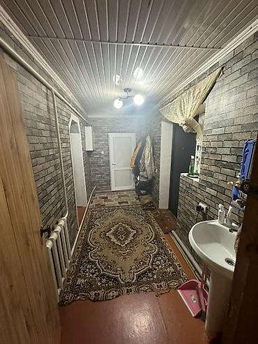 Продажа коттеджей и домов: Продаётся дом в городе Кара- Балта в хорошем районе с закрытым двором — 10
