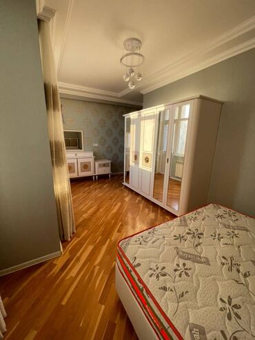 Uzunmüddətli kirayə mənzillər: Nizami Rayonu Xalqlar Dostluğu Metrosu Cıxışı Qanuni 2 otaq. Mərtəbə — 4