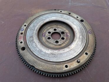 Auto delovi: Zamajac Lada 2121,21213,21214 Niva, Lada 7 Riva broj 6. Polovno, dobro — 1