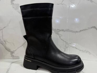 Čizme: Čizme, 41 — 19