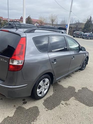 Hyundai: Hyundai i30: 1.4 l | 2011 il Universal — 12