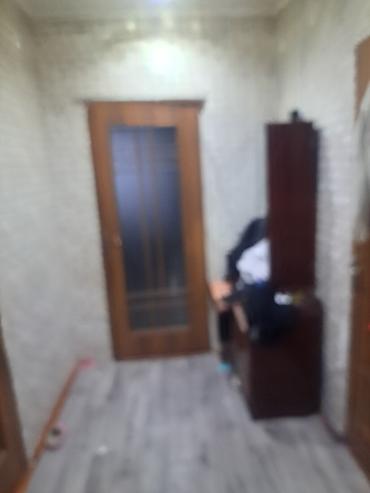 Продажа коттеджей и домов: Продаётся дом с большим участком. Характеристики: - Площадь участка — 9