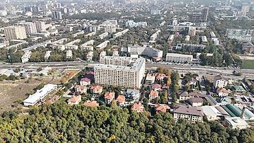 3 3: 2 комнаты, 76 м², Элитка, 5 этаж — 4