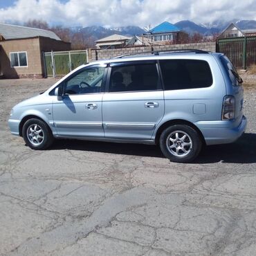 хюндай тражет: Hyundai Trajet: 2005 г., 2 л, Механика, Дизель, Минивэн