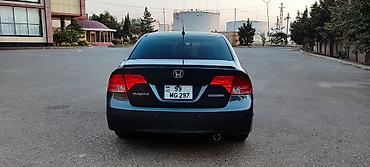Honda: Honda Civic: 1.3 l | 2007 il Sedan — 6