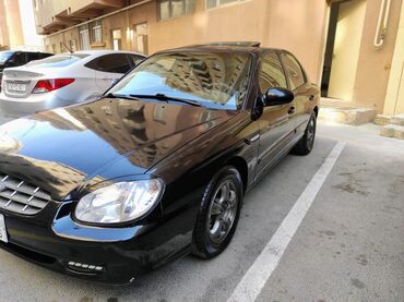 mercedes masinlari: Hyundai Sonata: 2.4 l | 2001 il Sedan