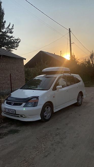2107 2010: Honda Stream: 2002 г., 2 л, Минивэн — 1