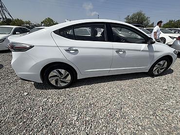 byd e6: Hyundai Elantra: 2020 г., 1.6 л, Автомат, Гибрид, Седан — 7