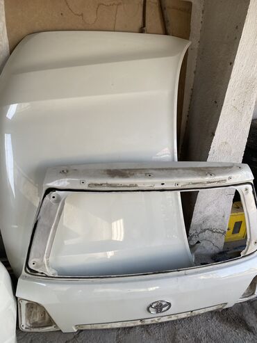 багаж на крыше: Задний Бампер Toyota 2014 г., Б/у, цвет - Белый, Оригинал