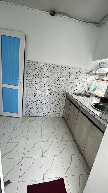 Долгосрочная аренда домов: 18 м², 1 комната, Теплый пол, Бронированные двери, Забор, огорожен