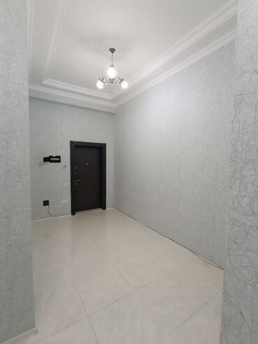 Uzunmüddətli kirayə mənzillər: Sumqayıt şəhəri Bulvar Mirvaridən qanuni 3 otaqlı mənzil boş vəziyətdə — 21