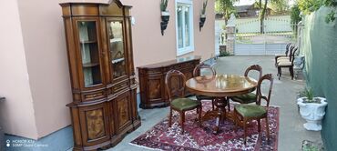 Stilske vitrine: Veliki izbor stilskog namestaja i kucnih stvari lustera lampi figura — 1