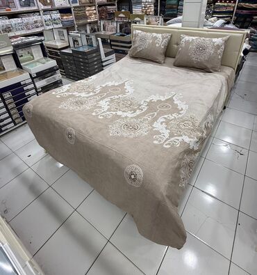 Digər qadın geyimləri: Digər qadın geyimləri — 3