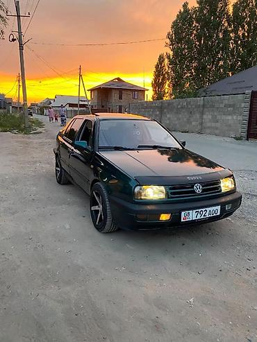 subaru oudback: Volkswagen Vento: 1996 г., 1.8 л, Механика, Бензин, Седан — 1