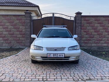 Toyota: Toyota Camry: 1997 г., 2.2 л, Автомат, Газ, Универсал