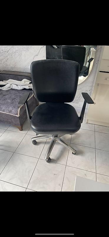 уборщица в офис: Kreslo satılır 45 manat Buzovna ( Gülü93)²²¹⁰Tükənməz rahatlıq üçün — 1