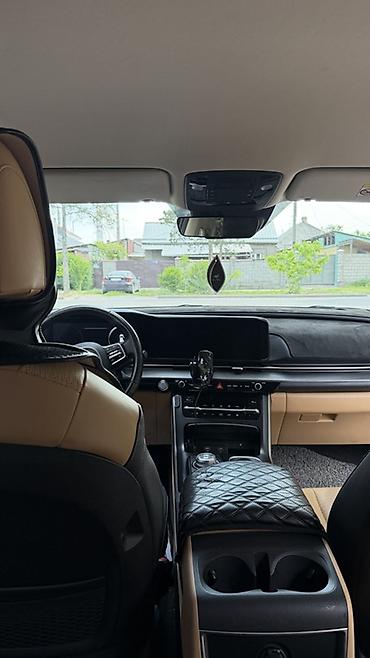 Kia: Kia Carnival: 2021 г., Минивэн — 9