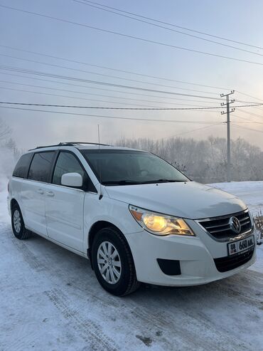 Volkswagen: Volkswagen Routan: 2009 г., 3 л, Автомат, Бензин, Минивэн