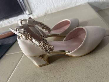женские фиолетовые туфли: Туфли 36, цвет - Айвори