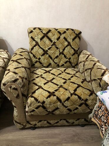 naftalan kiraye ev: Divan