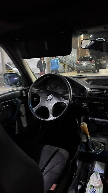 belarus 892 2: BMW 5 series: 1988 г., 2 л, Механика, Бензин, Седан — 4