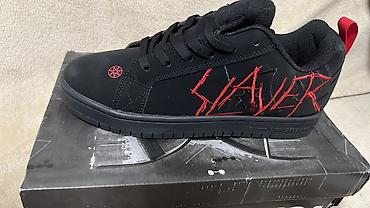Жеке буюмдар: Кроссовки DC Shoes Men’s Court Graffik “Slayer” (модель 300525) - — 2