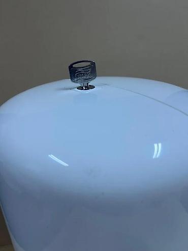 Ostale sanitarije: Tork zidni dispenzer za papirne role – M2 centrefeed sistem - — 11