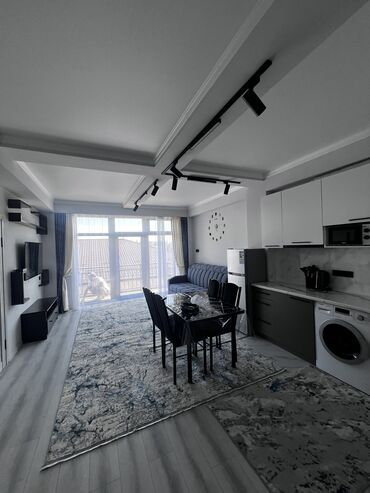 продаю дом каракол квартира: 1 комната, 43 м², Элитка, 2 этаж, Дизайнерский ремонт