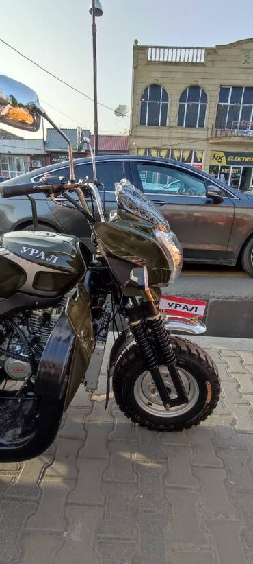 Motosikletlər: Ural 300 sm3