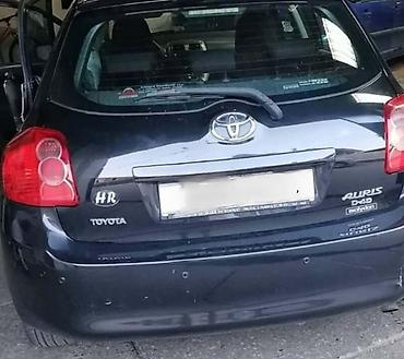 din 1850: AUTO STAKLO ZADNJA ŠOFERKA ZA TOYOTA AURIS OD 2006. DO 2018. GOD. | — 1