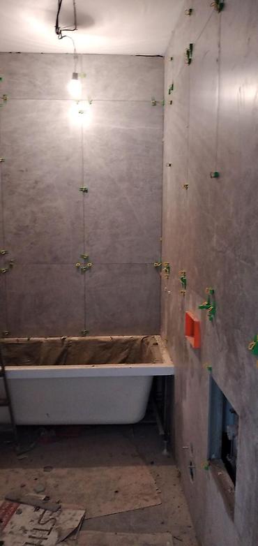 Укладка плитки: Укладка плитки на пол, Подготовка стен для укладки, Подготовка стен для грунтовки | Керамическая плитка, Керамогранитая плитка, Мозаичная плитка | Вертикальная укладка, Диагональная укладка, Раскладка ковром Больше 6 лет опыта — 13