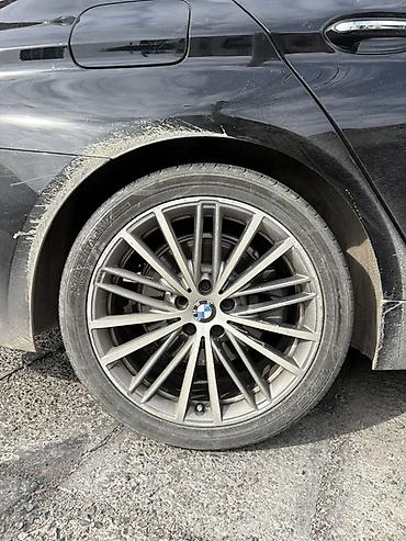 Шиналар жана дисктер: Литой диск BMW с шинами - Оригинальный многоспицевый литой диск BMW — 1
