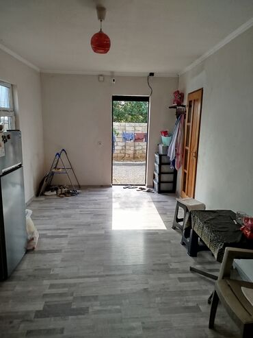 saray heyet evi: 3 otaqlı, 70 kv. m, Kredit yoxdur, Orta təmir