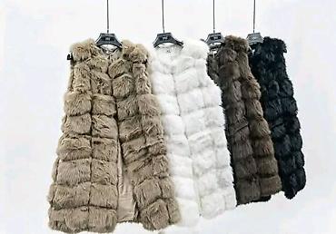 Vests: Ženski prsluk od krzna Ženski prsluk dvobroj S-M i M-L. Vrlo — 2