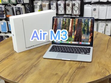 Apple MacBook: Apple MacBook, 13.5 ", Apple M3, 256 GB