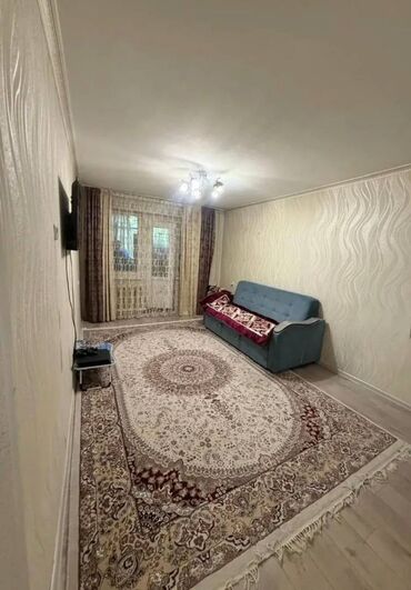 3 микрорайоне: 2 комнаты, 43 м², 104 серия, 1 этаж, Косметический ремонт