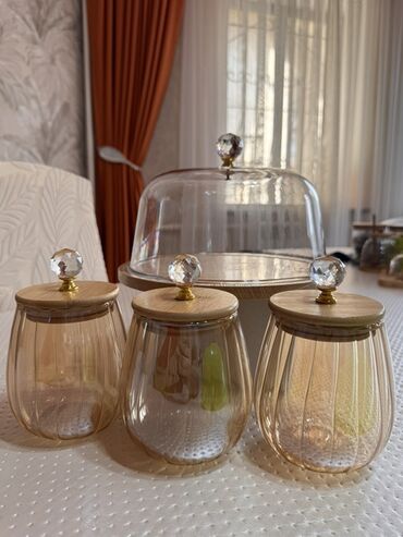 деревяные посуды: Набор для кухни/сервировки из стекла: - 3 баночки из тонированного
