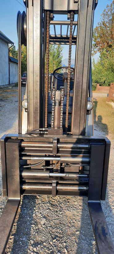 Yük maşınları: Tam işlek veziyetdedir detalari ela veziyetdedir 5m hundurluye — 10